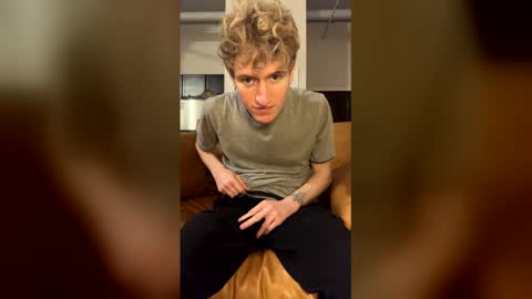 Blondie online show from 01-17-26, 08:19