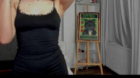 blonde_godess1 online show from 10-24-25, 09:55