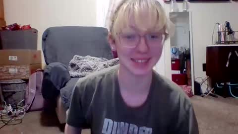 Katie online show from 01-06-25, 02:36