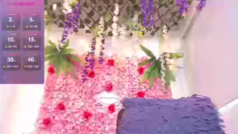 Snapshot of blonde_squirt_ chatting on 03-13-26, 04:46 blonde_squirt_ online show from 03-13-26, 04:46
