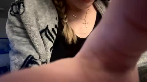 Gia  online show from 04-16-26, 10:56