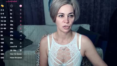 Lola online show from 12-20-24, 11:26