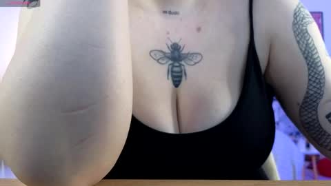 Mommy online show from 04-12-26, 07:02