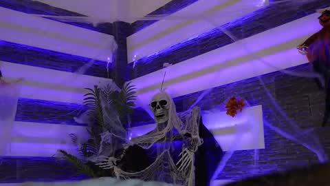 blondie_muller online show from 11-09-25, 09:24