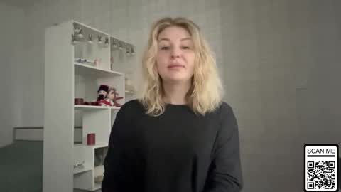 Snapshot of blondie_xoxoxo chatting on 02-02-26, 06:56 blondie_xoxoxo online show from 02-02-26, 06:56