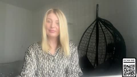 blondie_xoxoxo online show from 04-18-26, 01:48