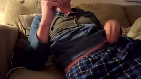 Snapshot of blondieblu89 chatting on 12-23-24, 09:38 First Time College Boy online show from 12-23-24, 09:38