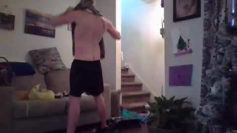 Snapshot of blondieblu89 chatting on 01-08-25, 01:41 First Time College Boy online show from 01-08-25, 01:41