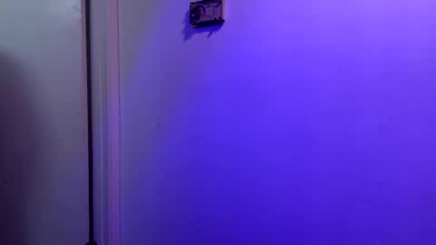 Snapshot of blondieblu89 chatting on 01-28-25, 07:11 First Time College Boy online show from 01-28-25, 07:11