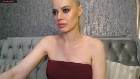 Helen online show from 03-03-26, 03:23