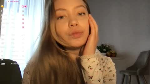 Blondy bunny online show from 03-19-26, 09:35