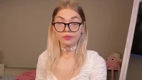 blondy_fina online show from 06-07-26, 04:27