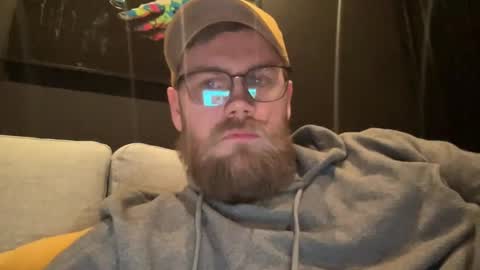 Thomas online show from 02-18-25, 01:33