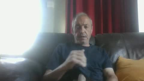 Snapshot of bloody52 chatting on 05-24-26, 08:19 bloody52 online show from 05-24-26, 08:19