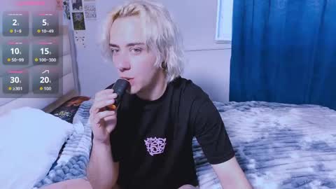 blooming_soul online show from 04-17-26, 08:39