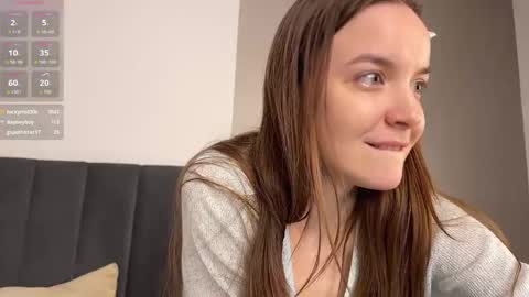Snapshot of bloomyblue chatting on 05-16-26, 07:45 bloomyblue online show from 05-16-26, 07:45