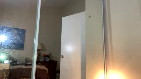 Snapshot of blue_cum_bunny123 chatting on 03-24-26, 05:56 blue_cum_bunny123 online show from 03-24-26, 05:56