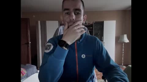 Runaway online show from 12-04-24, 12:58