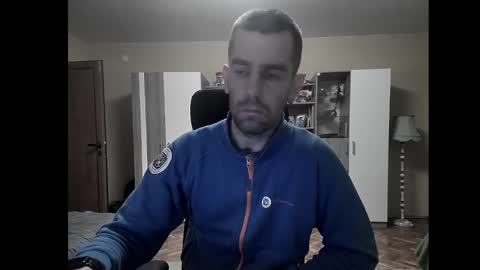 Runaway online show from 12-11-24, 03:15