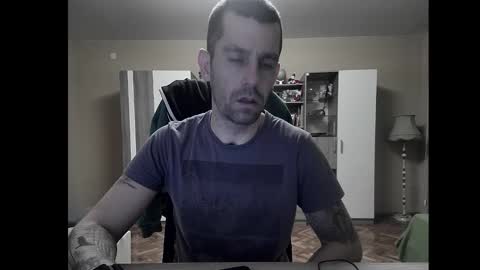 Runaway online show from 01-03-25, 06:57