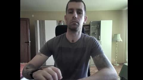 Runaway online show from 01-09-25, 12:30