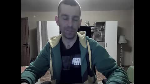 Runaway online show from 01-22-25, 03:29