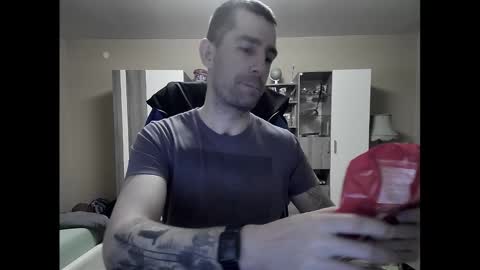 Runaway online show from 02-26-25, 08:44