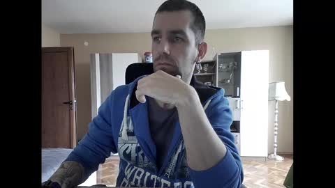 Runaway online show from 02-28-25, 12:31