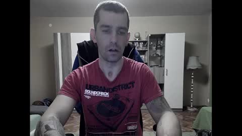 Runaway online show from 03-03-25, 08:11