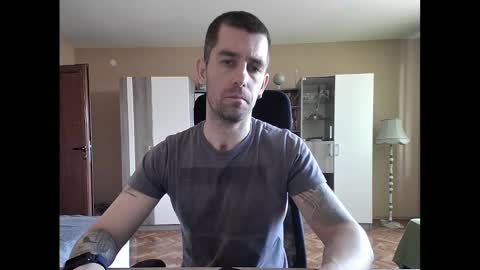 Runaway online show from 03-07-25, 02:45