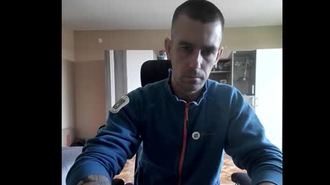 Runaway online show from 09-29-25, 02:00