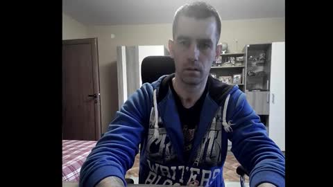 Runaway online show from 02-05-26, 02:54