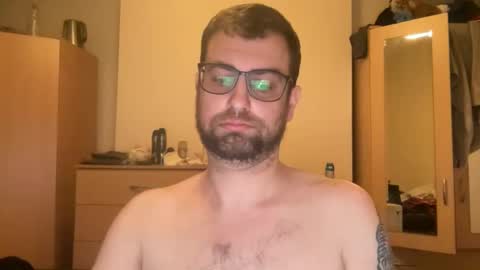 blue_eyes_85 online show from 01-17-25, 01:57