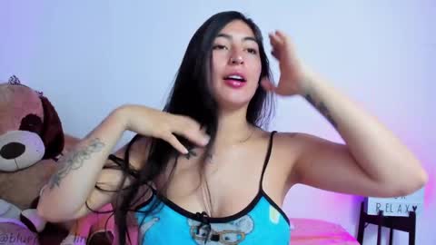 Linda  online show from 04-08-26, 01:44