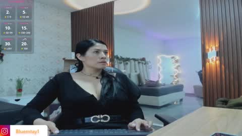 blue_tay1 online show from 02-21-26, 11:55