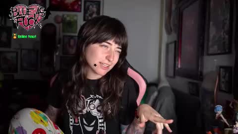 Blue online show from 11-04-25, 02:10