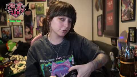 Snapshot of blueasfuck chatting on 02-13-26, 03:02 Blue online show from 02-13-26, 03:02