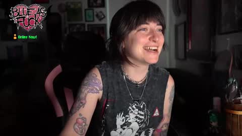 Blue online show from 03-12-26, 01:34