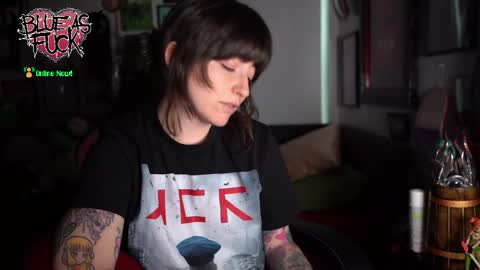 Blue online show from 04-03-26, 01:58