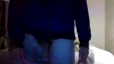 Snapshot of blueballs1998dmv chatting on 05-12-26, 02:08 blueballs1998dmv online show from 05-12-26, 02:08