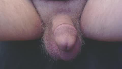 Snapshot of bluebee420 chatting on 02-19-25, 09:17 bluebee420 online show from 02-19-25, 09:17