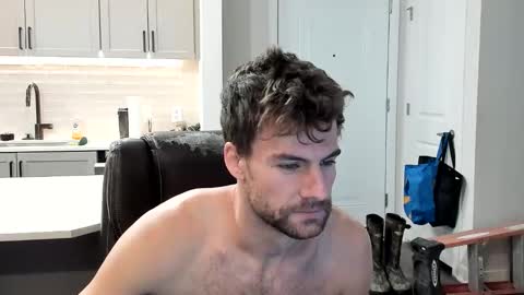 Snapshot of bluecollarhunk chatting on 02-02-26, 07:23 BlueCollarHunk online show from 02-02-26, 07:23