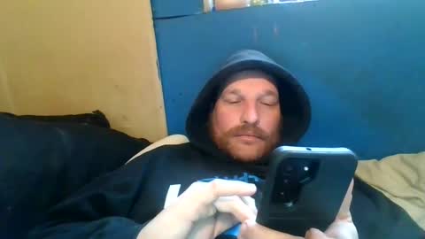 Snapshot of bluedemoneyes1986 chatting on 02-26-25, 10:20 bluedemoneyes1986 online show from 02-26-25, 10:20