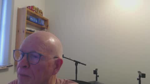 Snapshot of blueeyesn8 chatting on 12-28-24, 09:52 blueeyesn8 online show from 12-28-24, 09:52