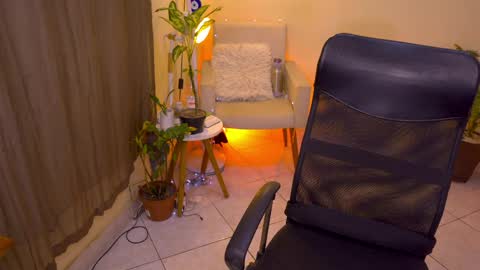 FLORAA online show from 04-09-26, 08:25