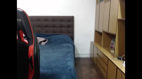 bluegoddessstoned online show from 09-18-25, 08:00