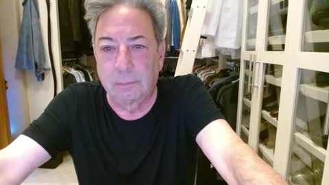 Snapshot of blueisles chatting on 12-09-24, 09:06 blueisles online show from 12-09-24, 09:06