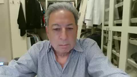 Snapshot of blueisles chatting on 02-16-25, 03:27 blueisles online show from 02-16-25, 03:27