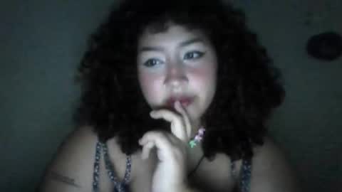 Snapshot of bluevelvett__ chatting on 02-17-26, 07:27 blue online show from 02-17-26, 07:27
