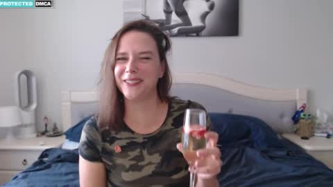 Snapshot of bluexstacey chatting on 04-25-26, 04:15 Stacey online show from 04-25-26, 04:15